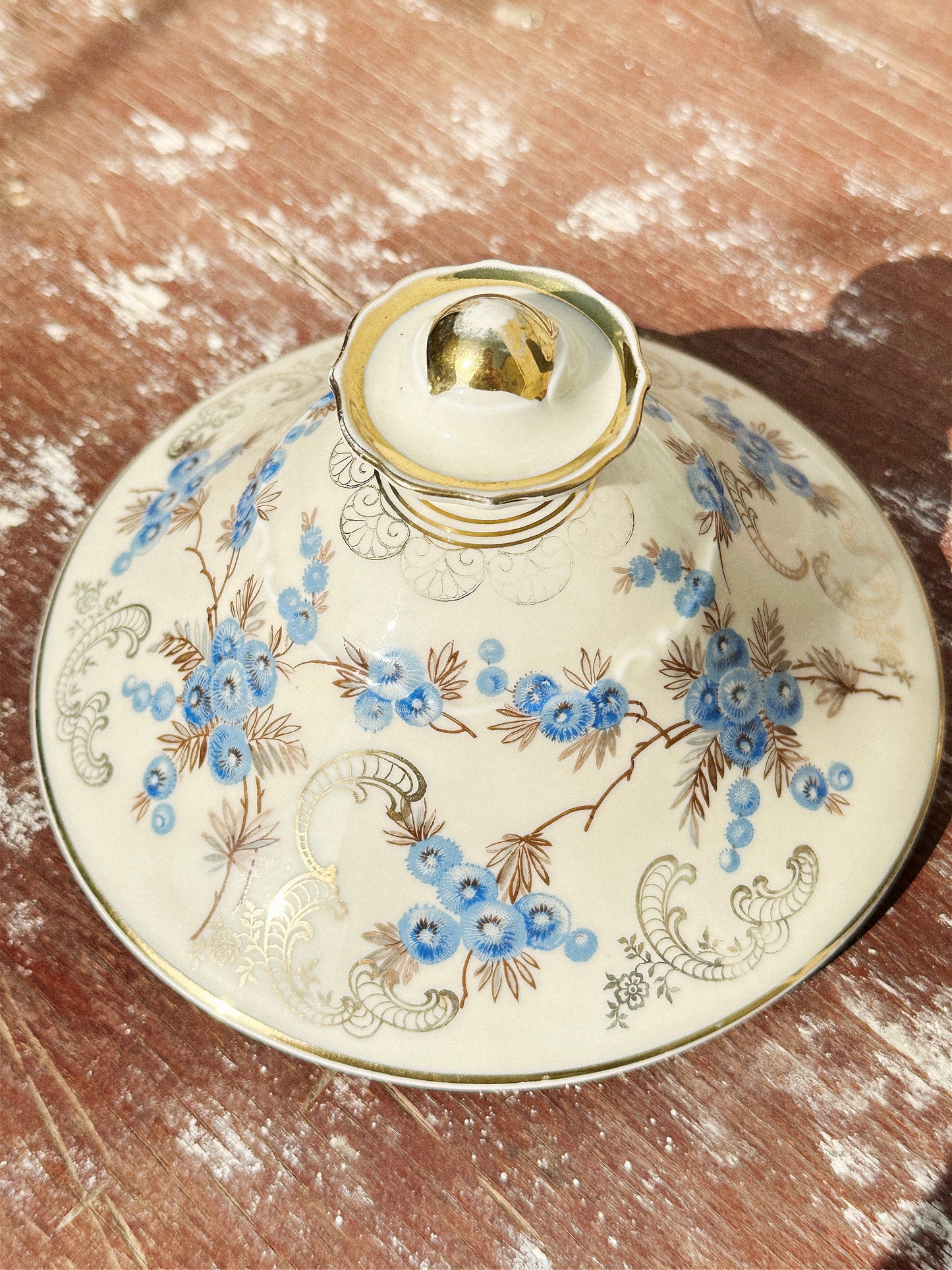 Rare Mitterteich Lidded Porcelain Tureen/Lidded Bowl/Bonbonniere (Germany, 1930s)