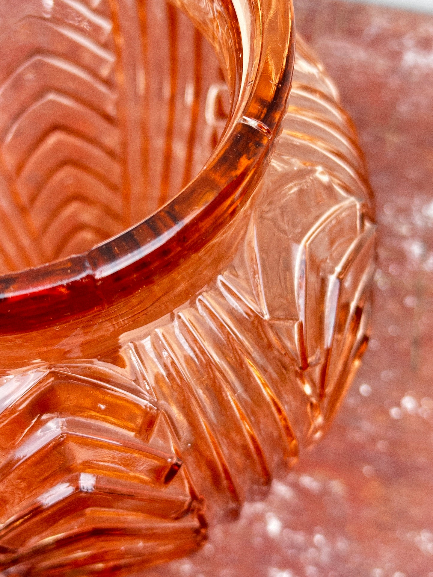 French Art Deco ‘Pink Depression’ Vase (1930s)