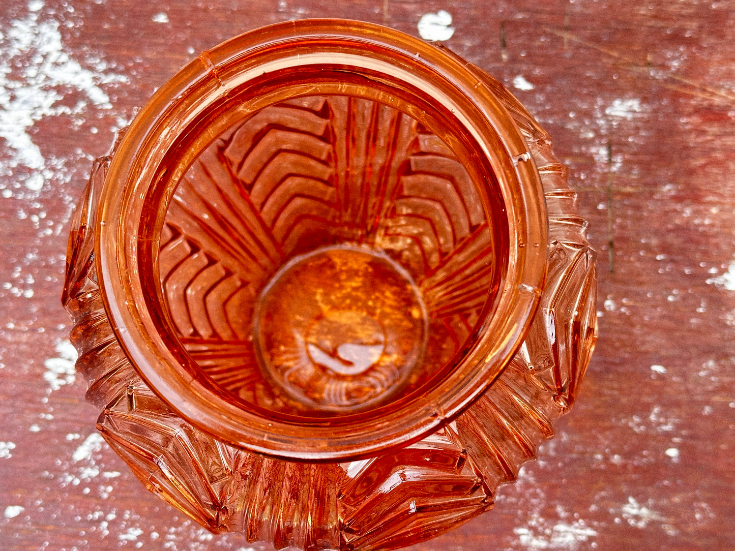 French Art Deco ‘Pink Depression’ Vase (1930s)