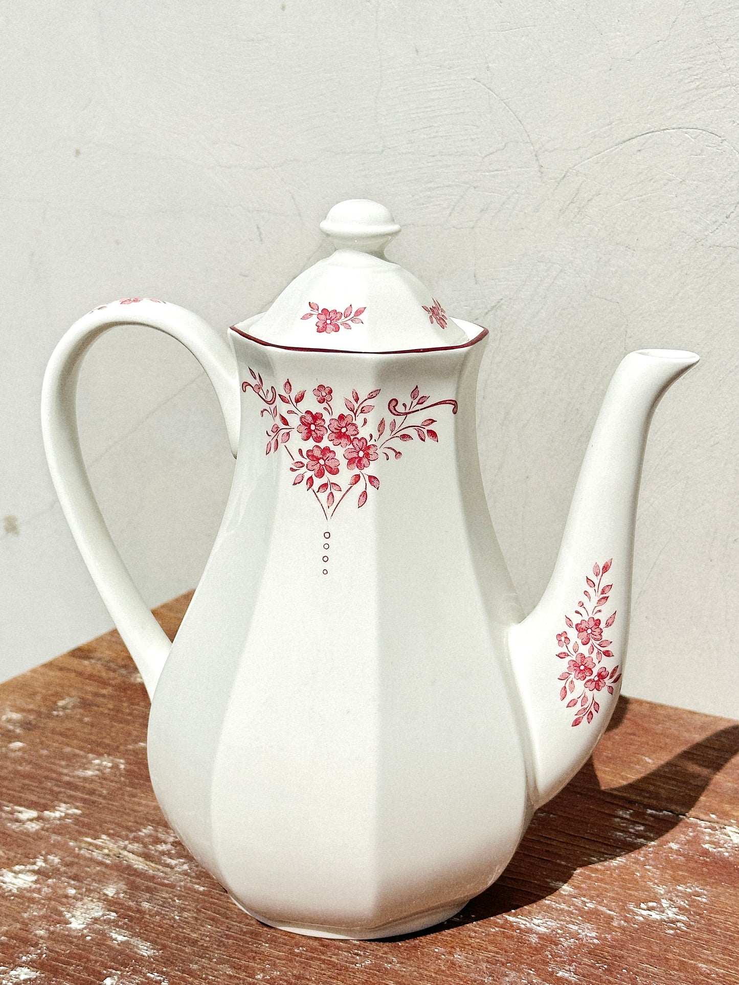 Ironstone Staffordshire Mid-Century Burgundy Pink Floral Teapot (England, 1960s)
