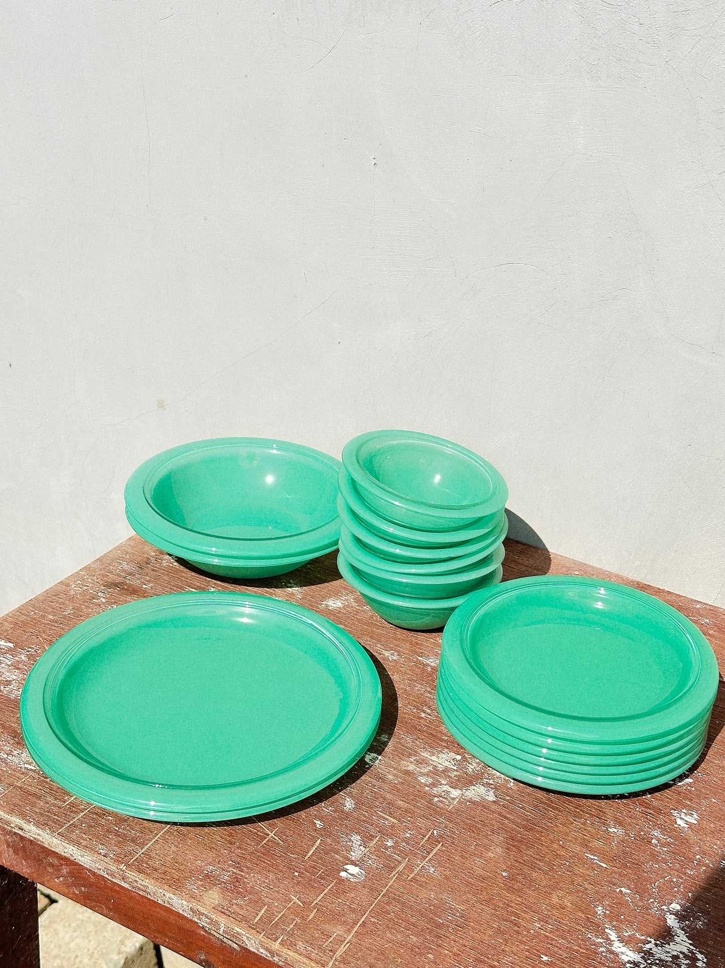 Vintage Mint Green Bormioli Rocco Italy Vetrorama Tempered Glass Plates & Bowls Set (Italy, 1960s)