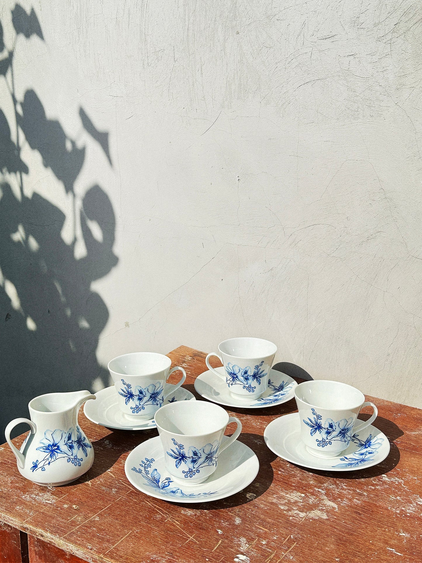 Mid-Century Cobalt Floral Weimar Porzellan Coffee/Tea Set (East Germany, 1960s)