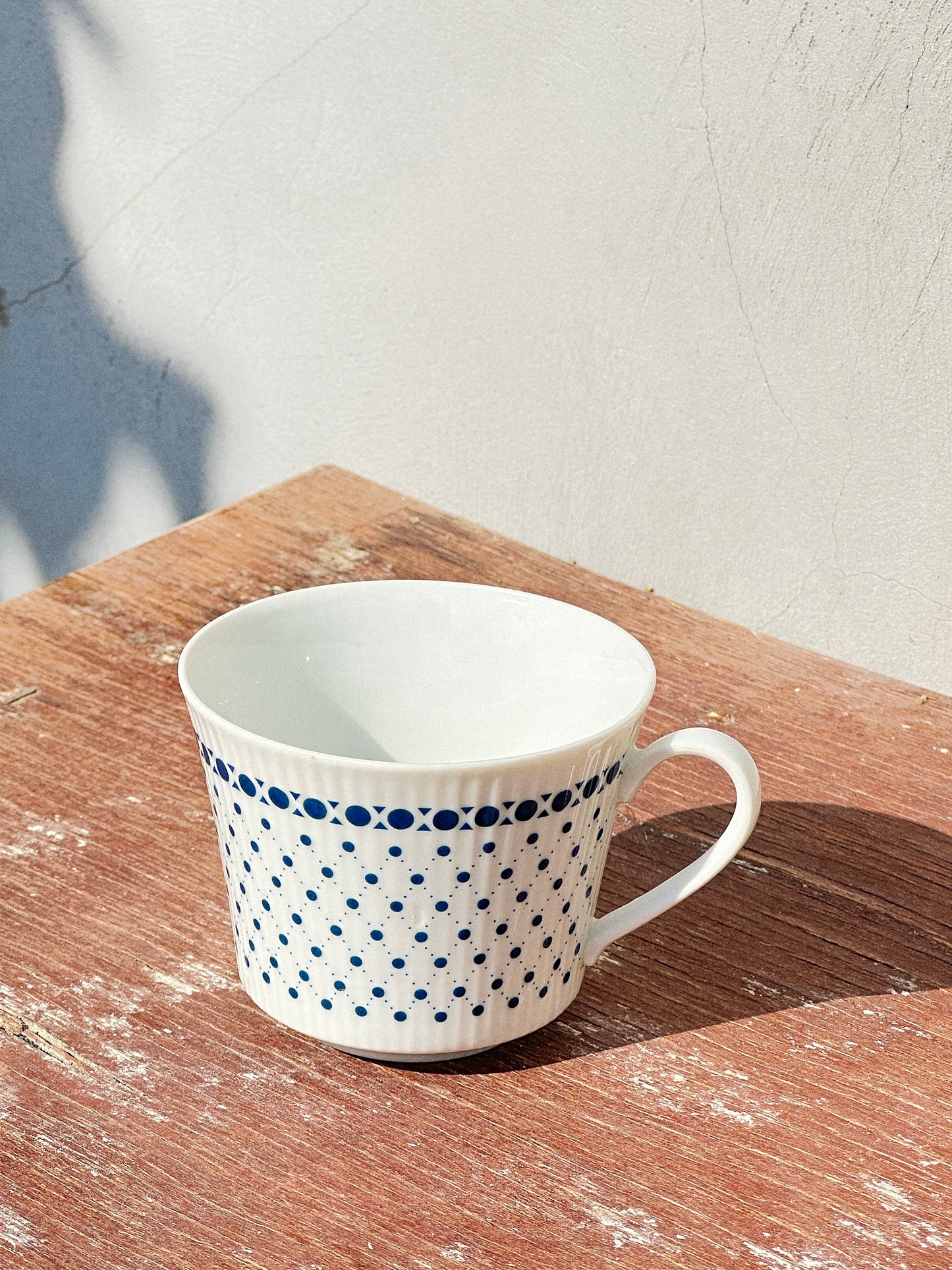 Op Art Mid-Century Winterling Marktleuthen Bavaria Navy Blue Dots Pattern 18-Pieces Set (Germany, 1950s)