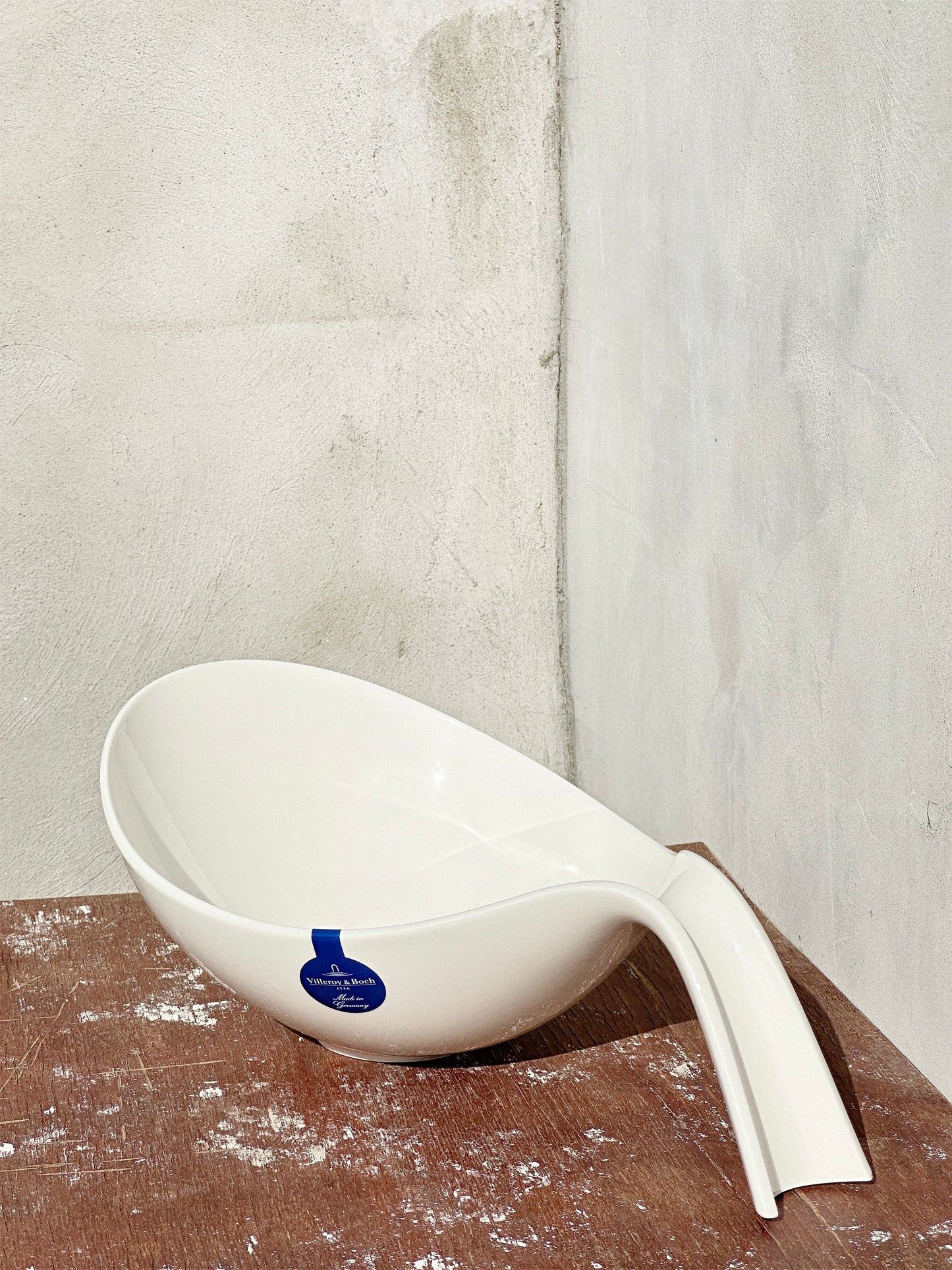 Premium Flow Collection Villeroy & Boch large bowl (2020s)