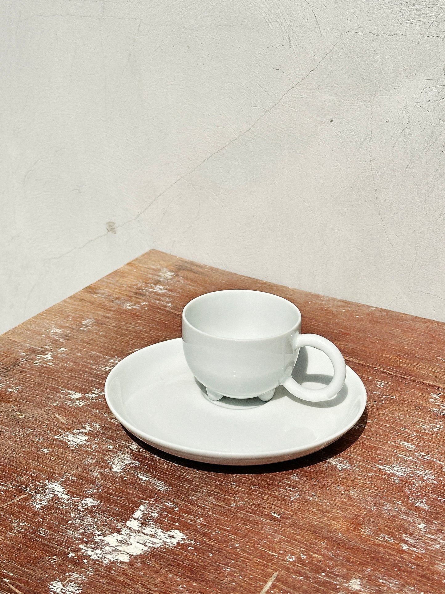 Rare Matteo Thun Postmodern Memphis Group porcelain set, part of the Fantasia Mocca Collection (1985)