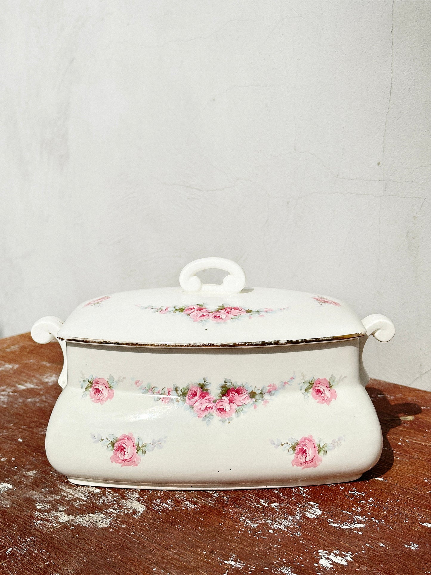 Rare Antique Max Rösler Lidded Porcelain Tureen (Rodach, 1930)