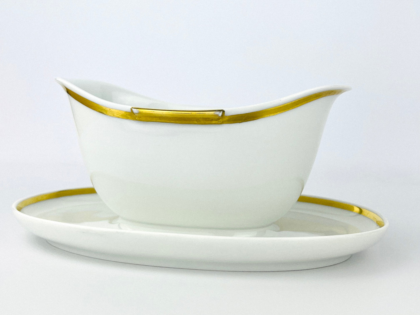 Rosenthal Helena shape porcelain sauce boat with attached underplate (1935-1936)