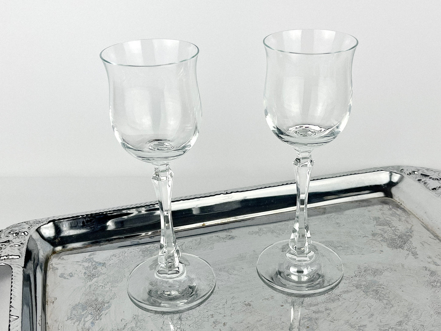 Tall Seville silhouette glasses (1980s)