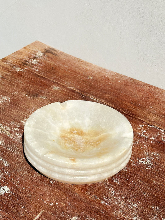 Heavy Vintage Italian Romani Bianchi Mid-Century White Marble Ashtray (Italy, 1960s)