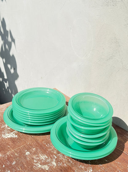 Vintage Mint Green Bormioli Rocco Italy Vetrorama Tempered Glass Plates & Bowls Set (Italy, 1960s)