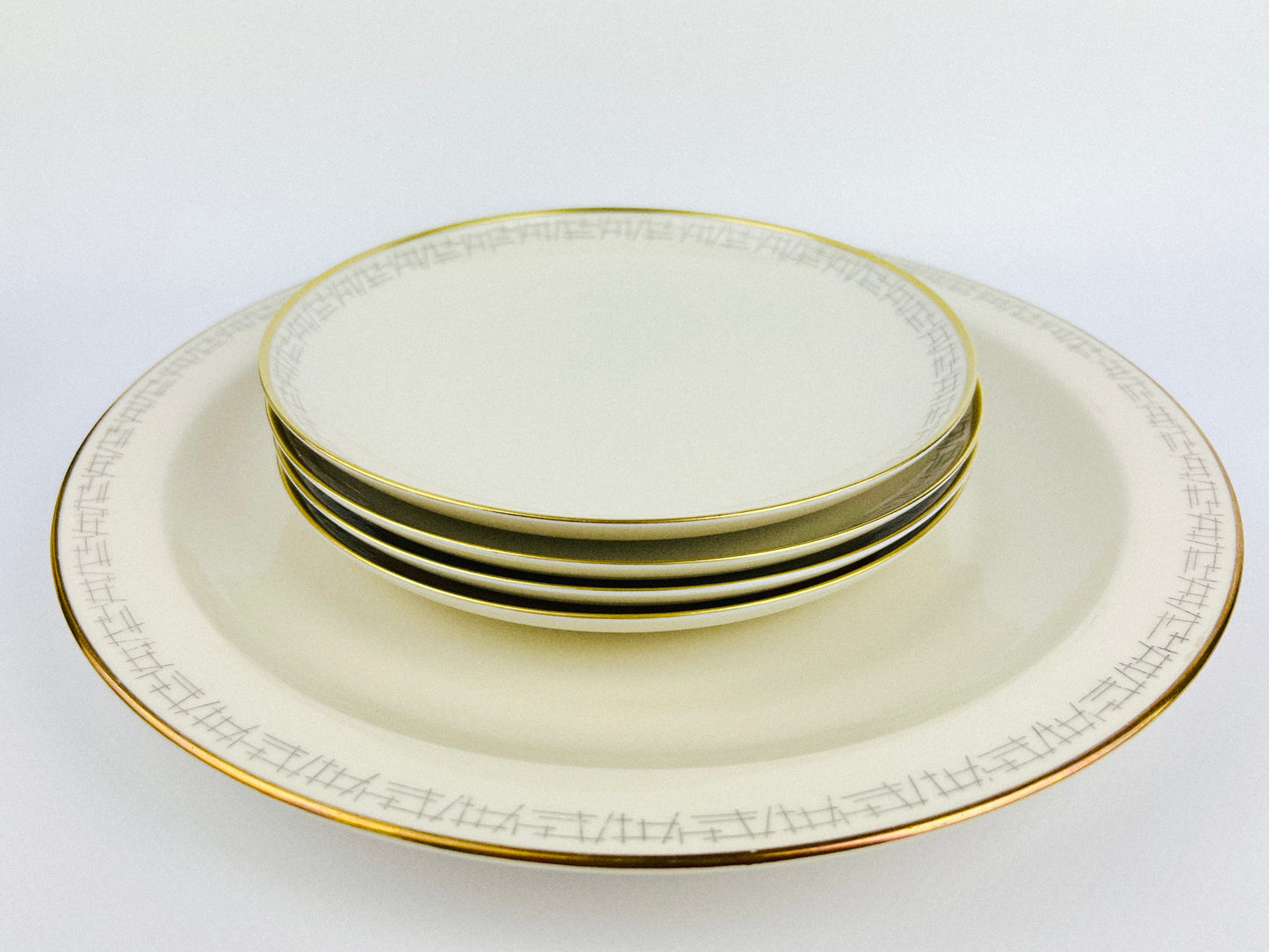 Langenthal (Suisse) 4 porcelain plates + 1 large platter (1968)
