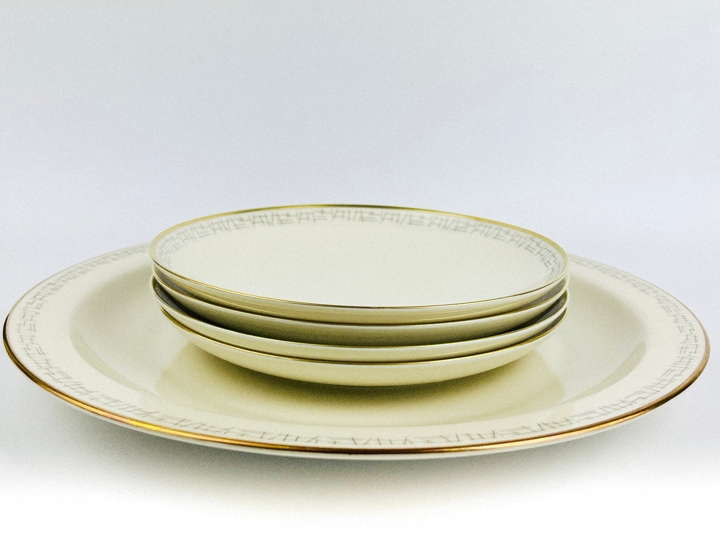 Langenthal (Suisse) 4 porcelain plates + 1 large platter (1968)