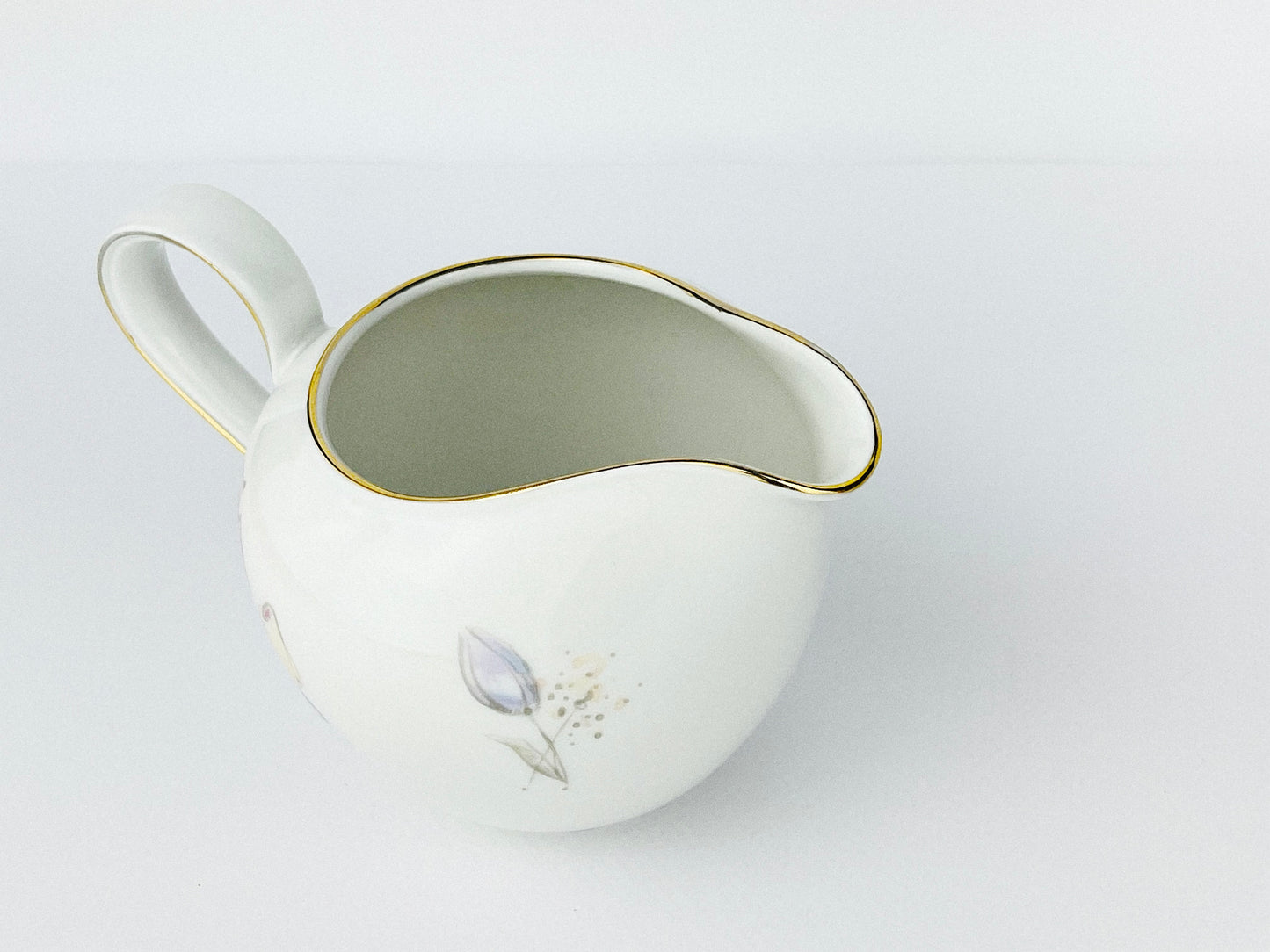 Rose pattern porcelain creamer Heinrich & Co., Anmut Collection (1950s)