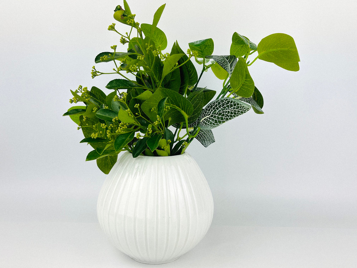 Mid-Century Op Art Bavaria Schumann Arzberg porcelain vase (1960s)